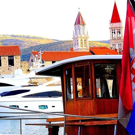 Room Mira Trogir Eksteriør billede